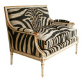 Francuska sofa, antyk w wersji design