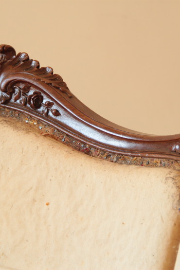 French Louis XV Settee