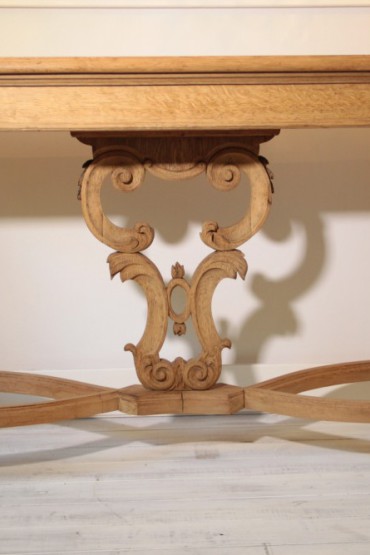 French Console